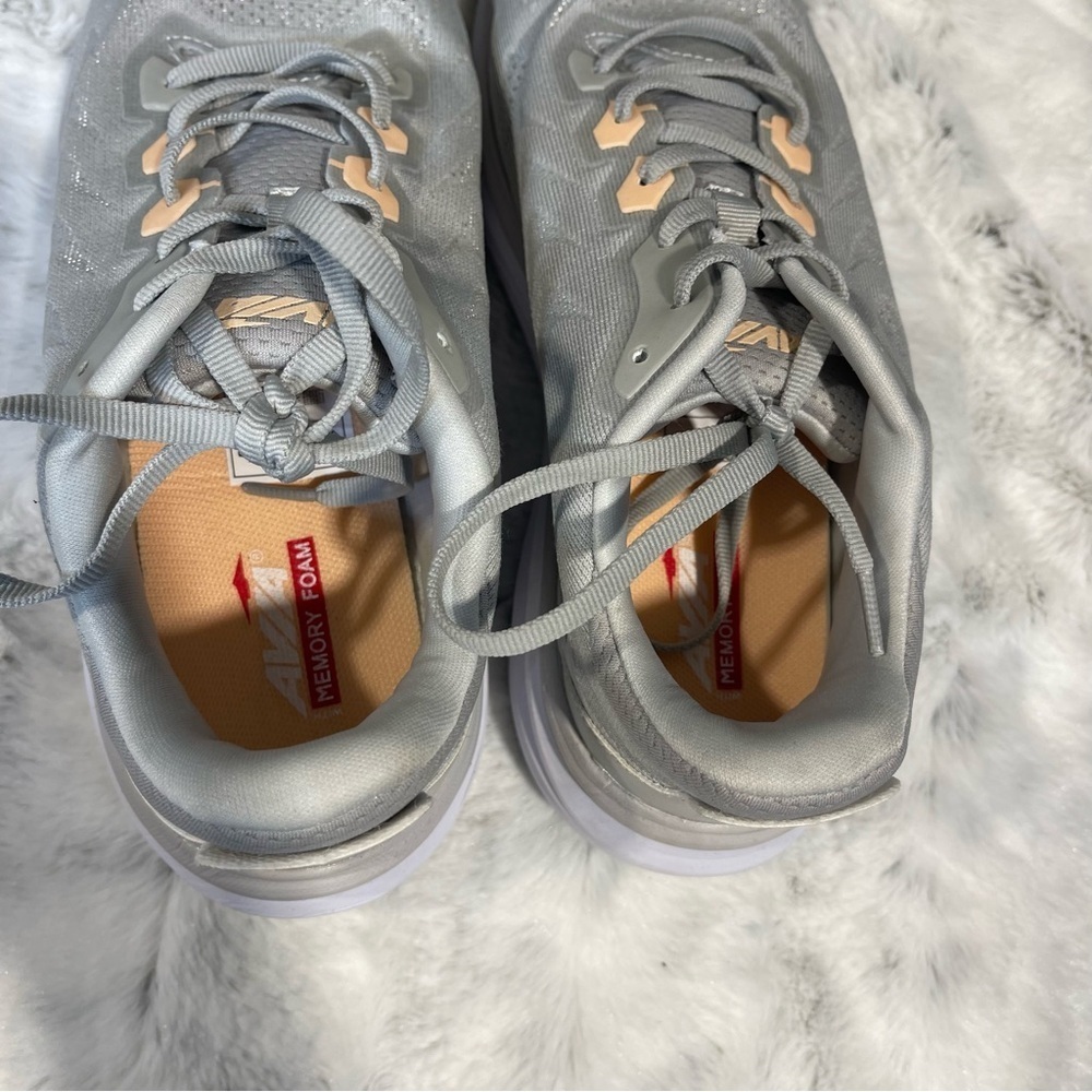 Avia Light Gray Women's Sneakers - Picture 6 of 7